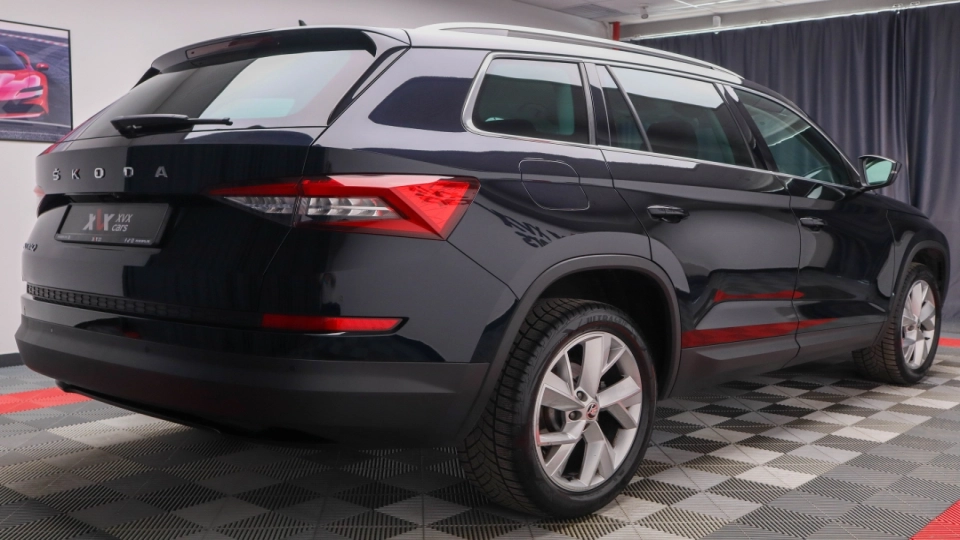 Skoda Kodiaq 2.0 TDI DSG Cockpit Lane BlindSpot ACC Ambientale Keyless - imaginea 17