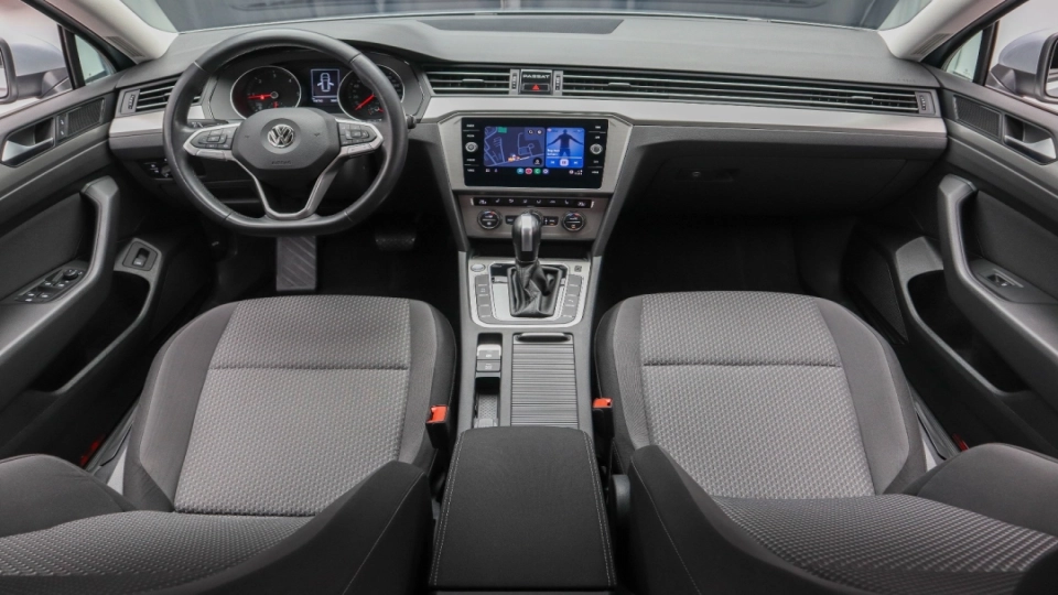 Volkswagen Passat Combi 2.0TDI DSG Lane Assist ACC Android Auto/Apple - imaginea 23