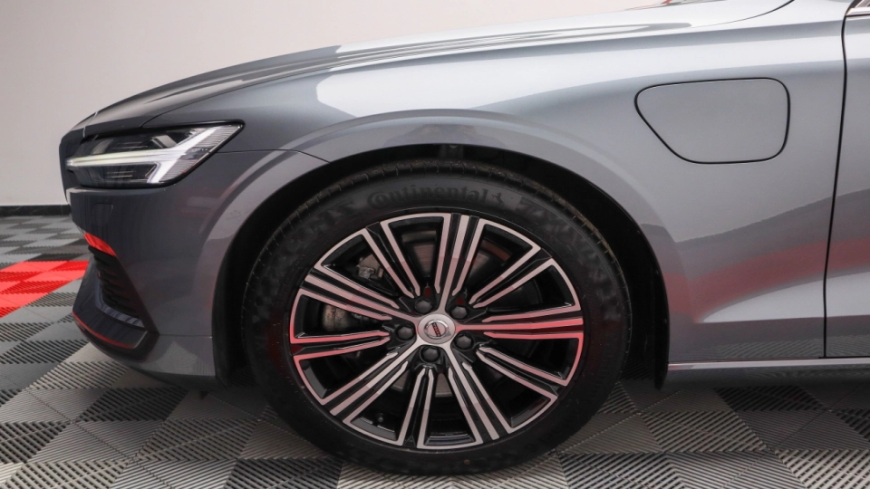 Volvo S60 T8 Plugin Hybrid Inscription Full Dotari Bowers&Wilkins Pano - imaginea 4