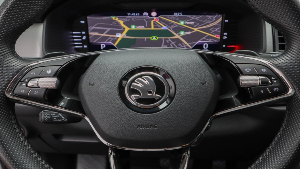 Skoda Kodiaq 2.0 TDI DSG Cockpit Lane BlindSpot ACC Ambientale Keyless - imaginea 29