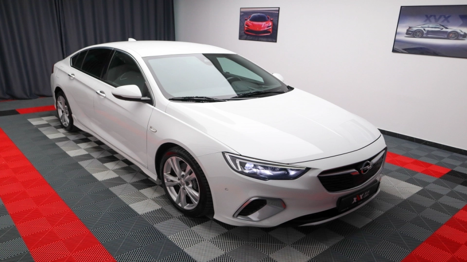 Opel Insignia 2.0 GSI 4x4 Navi Brembo LED ACC HeadUp Ventilatie Bose - imaginea 6