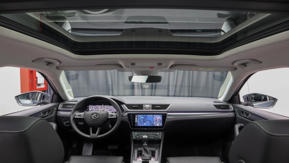 Skoda Superb DSG 4x4 Panoramic ACC Ventilatie BlindSpot Lane Cockpit - imaginea 23