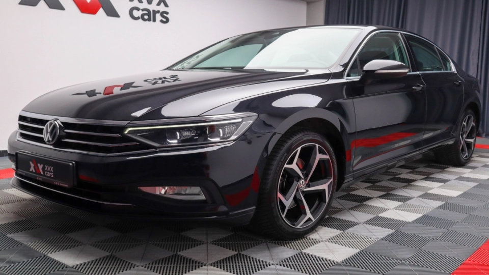 VW Passat Facelift 2.0 TDI DSG IQ Light Parktronic ACC VirtualCockpit - imaginea 8