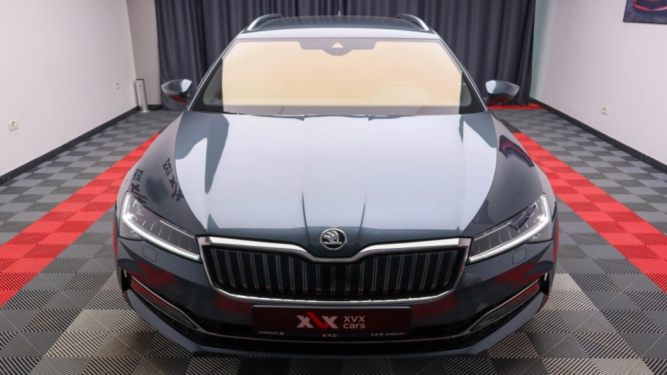 Skoda Superb Plug In Hybrid Laurin&Klement Scaune Ventilate Masaj - imaginea 2