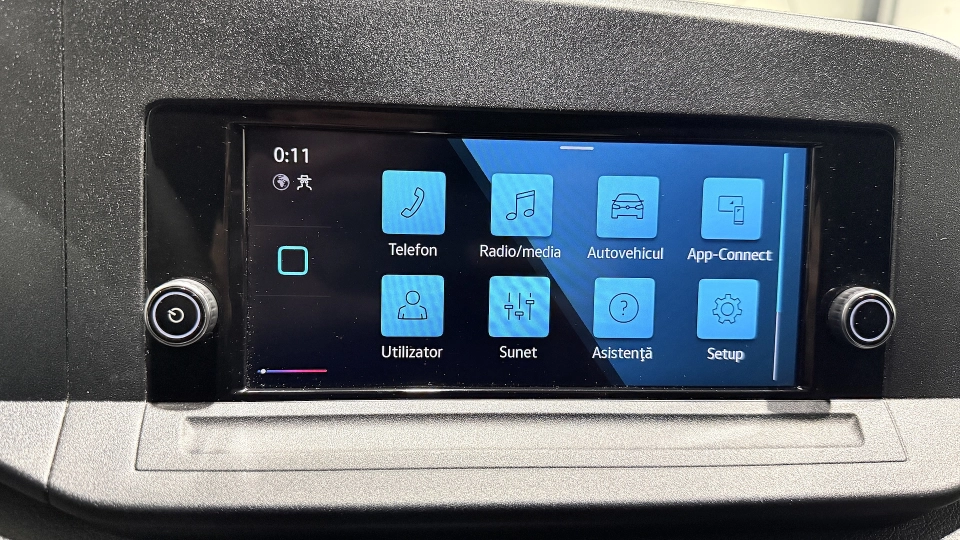Volkswagen Caddy 2.0 Diesel 102 cai Apple CarPlay Senzori Parcare - imaginea 29