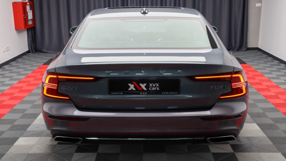 Volvo S60 T8 Plugin Hybrid Inscription Full Dotari Bowers&Wilkins Pano - imaginea 12