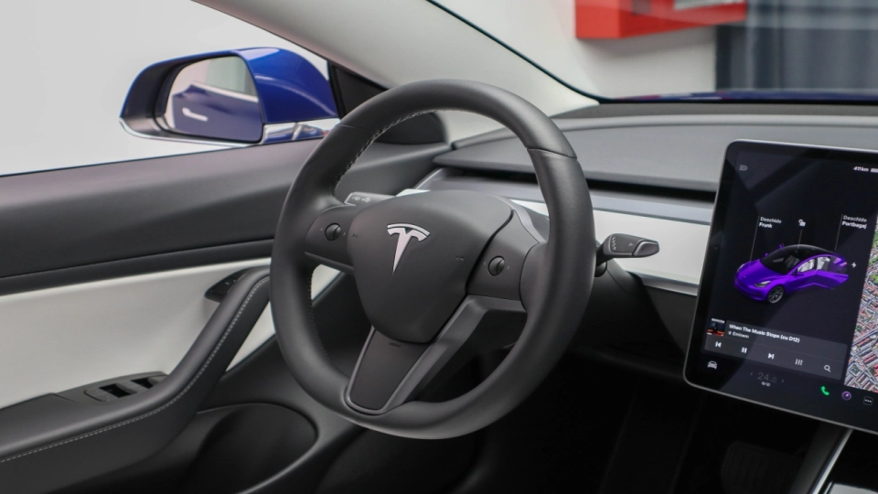 Tesla 3 LongRange DualMotor Piele Alba Garantie pana in 2028 - imaginea 31