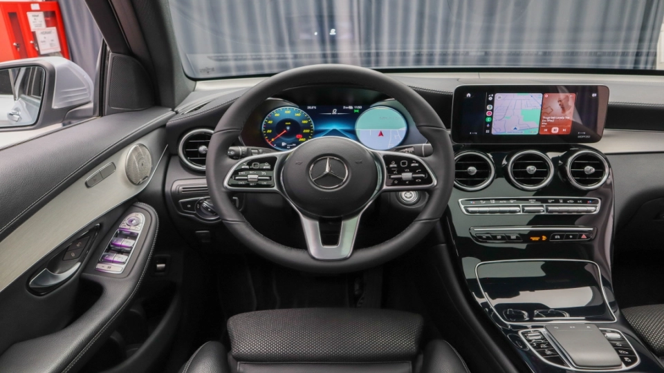 Mercedes GLC 300de 4x4 Aut Panoramic HeadUp MultiBeam LED Ambientale - imaginea 30