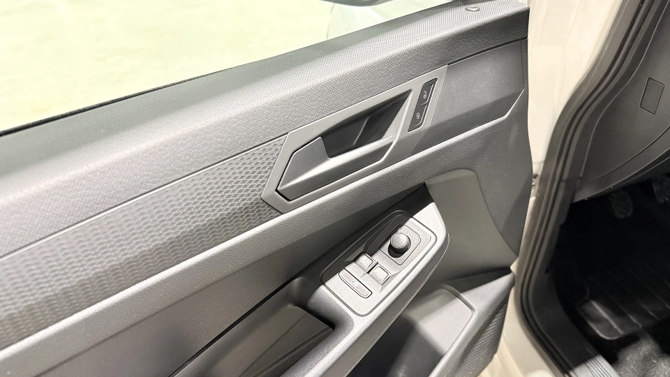 Volkswagen Caddy 2.0 Diesel 102 cai Apple CarPlay Senzori Parcare - imaginea 22