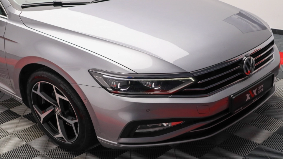 VW Passat Facelift 2.0 TDI DSG IQ Light Parktronic ACC VirtualCockpit  - imaginea 7