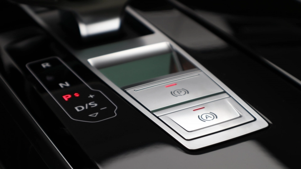 Audi A8L 55TFSI Matrix Laser B&O Pano Individual - imaginea 36