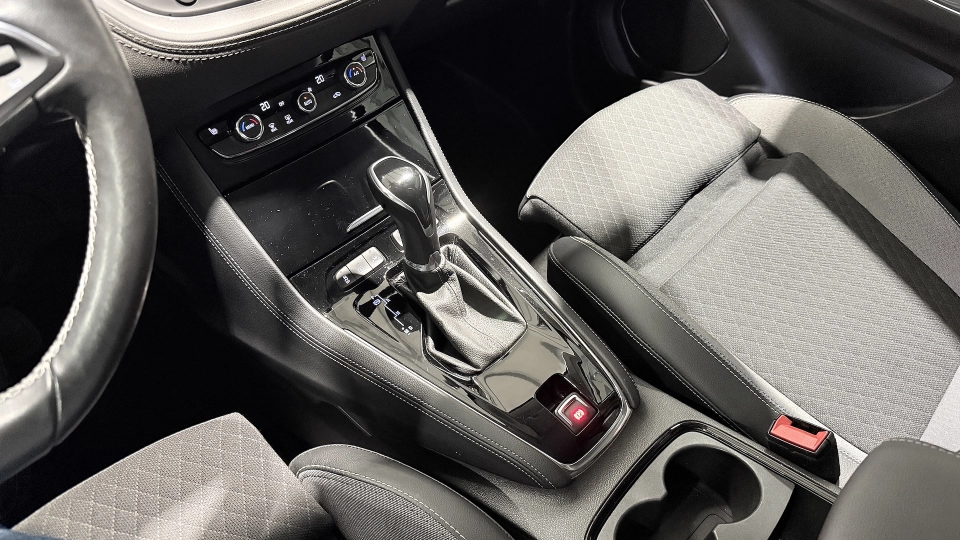 Opel Grandland X - ACC Side Assist Line Assist Ambientale - imaginea 24