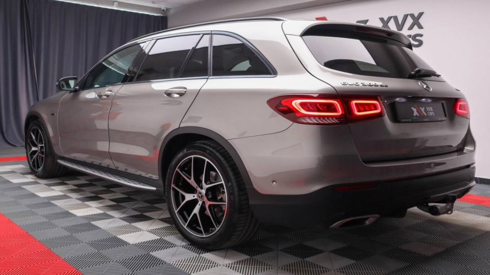 Mercedes GLC 300de Pachet AMG Panoramic Perne de Aer Keyless LED - imaginea 17