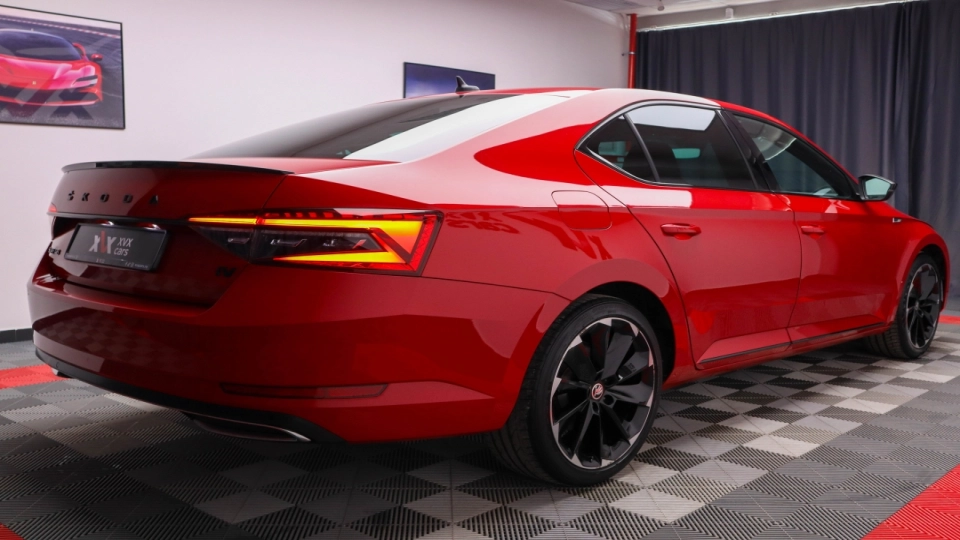 Skoda Superb 1.4TSI PlugIn SportLine Trapa ACC Keyless Go/Entry - imaginea 20