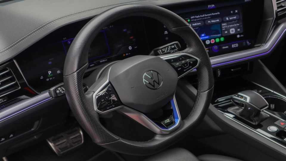 Volkswagen Touareg 3.0 TSI eHybrid 462 4Motion R Automatic - imaginea 8