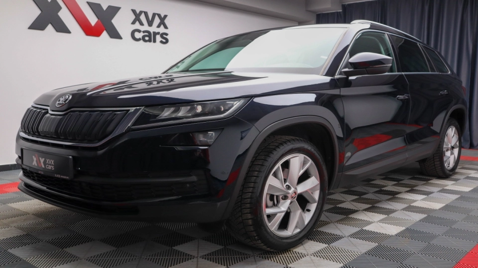 Skoda Kodiaq 2.0 TDI DSG Cockpit Lane BlindSpot ACC Ambientale Keyless - imaginea 9