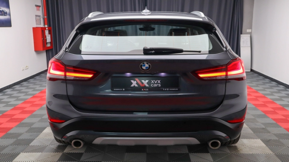 BMW X1 2.0d Aut Panoramic IncalzireAuxiliara HeadUp Ambientale BMW LED - imaginea 19