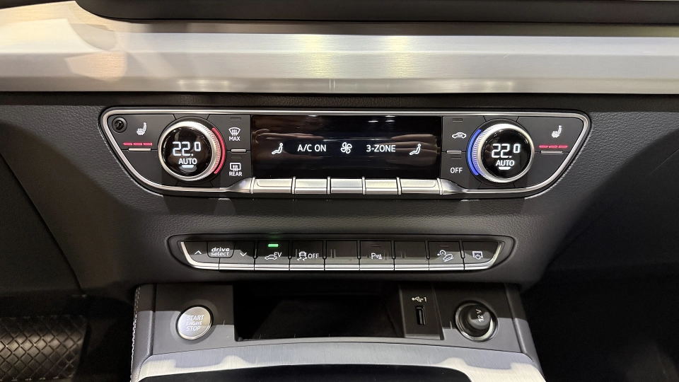  Audi Q5 55 TFSIe Quattro Incalzire Scaune Matrix SLine Competition - imaginea 22