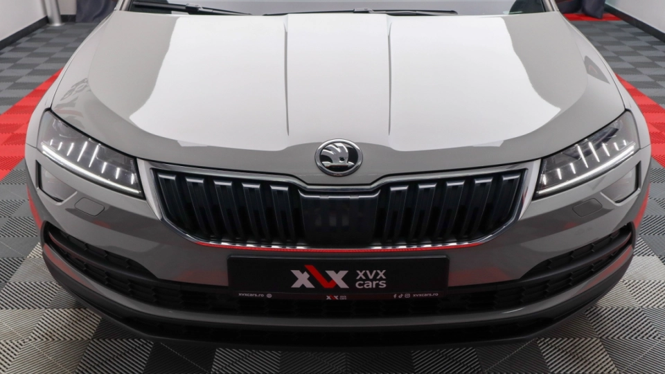 Skoda Karoq 1.5 TSI DSG Panoramic PieleCrem SideAss LED Ambientale - imaginea 13