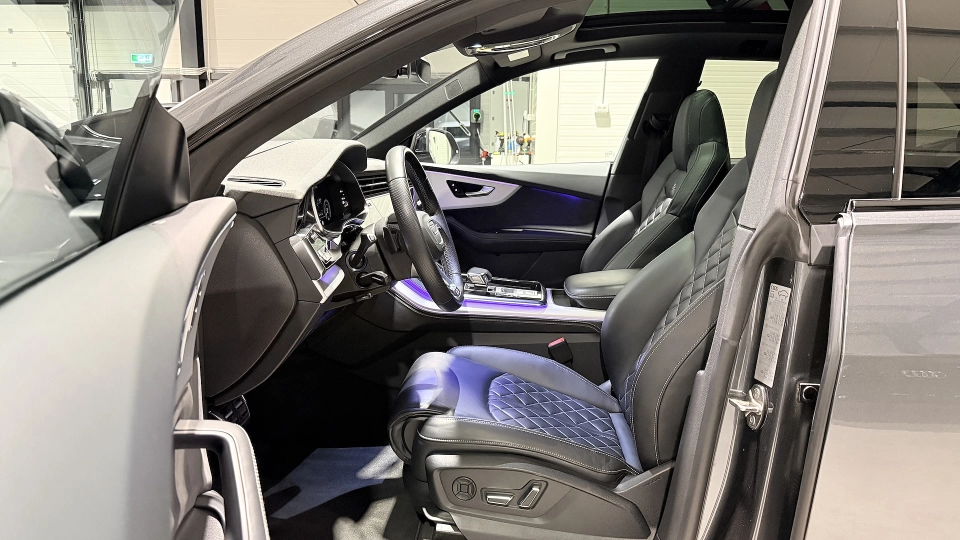 Audi Q8 Competition 60 TFSIe B&O Trapa Headup Memorii Pneumatic - imaginea 24