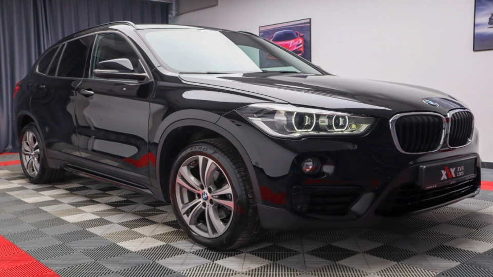 BMW X1 SportLine 2.0d Automat Faruri LED Lane Assist Scaune Sport - imaginea 11