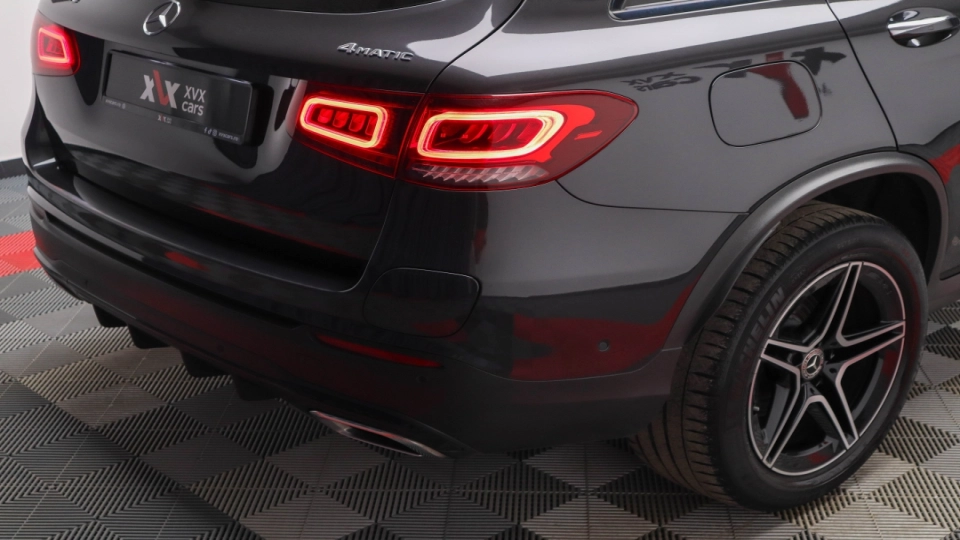 Mercedes GLC 300e AMG Burmester Ambientale Panoramic - imaginea 23