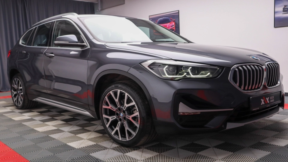 BMW X1 2.0d Aut Panoramic IncalzireAuxiliara HeadUp Ambientale BMW LED - imaginea 12