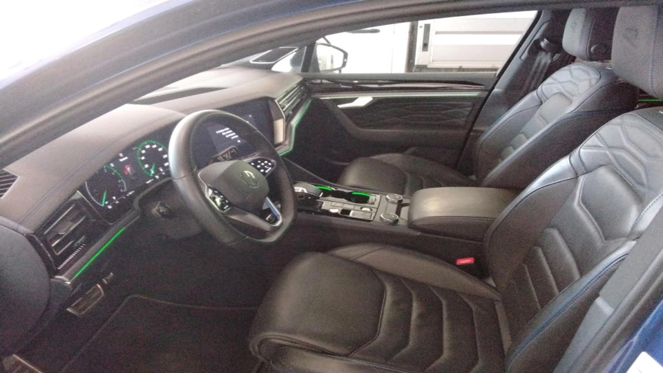 Volkswagen Touareg R Facelift / Ventilatie / Incalzire / Memorii - imaginea 5