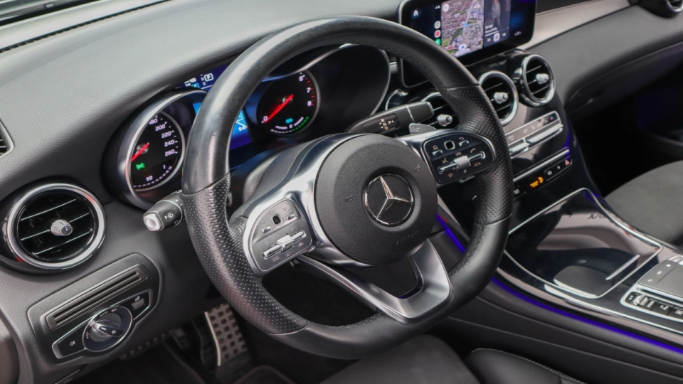 Mercedes GLC 300e Pachet AMG Asistenta PLUS MultiBeam LED Keyless  - imaginea 28