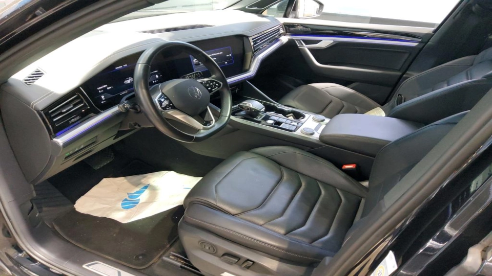 VW Touareg eHybrid Masaj Ventilatie Panoramic IQ Light Keyless Carlig - imaginea 8