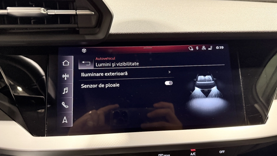 Audi A3 35 TFSI Manual Senzori spate - imaginea 27