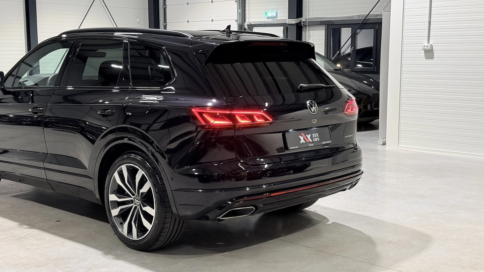 VW Touareg R Ventilatie Trapa Masaj Ambientale Incalzire Carlig - imaginea 12