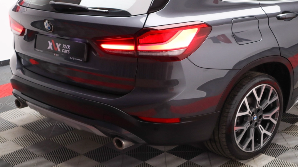 BMW X1 2.0d Aut Panoramic IncalzireAuxiliara HeadUp Ambientale BMW LED - imaginea 23