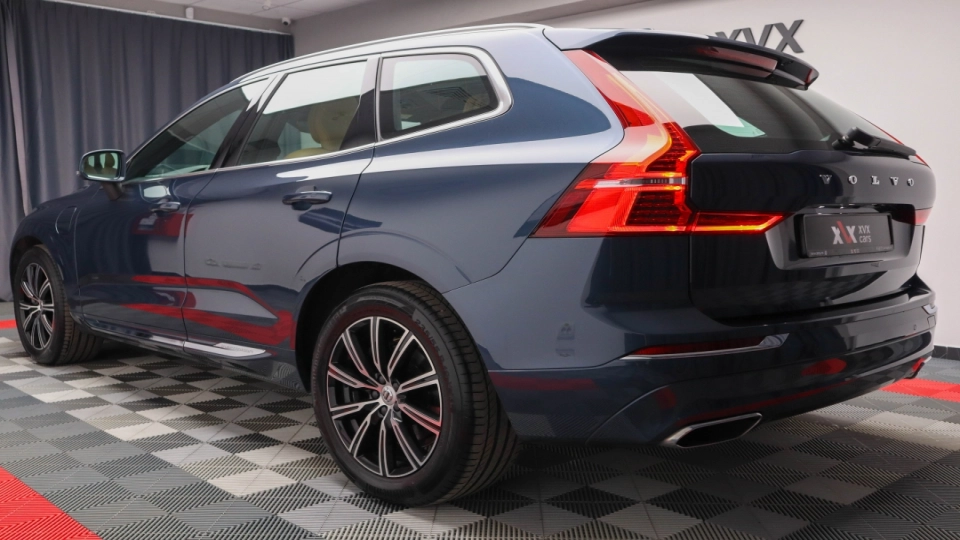 Volvo XC60 T8 Inscription Pano ACC ScauneVentilate HeadUp HarmanKardon - imaginea 10