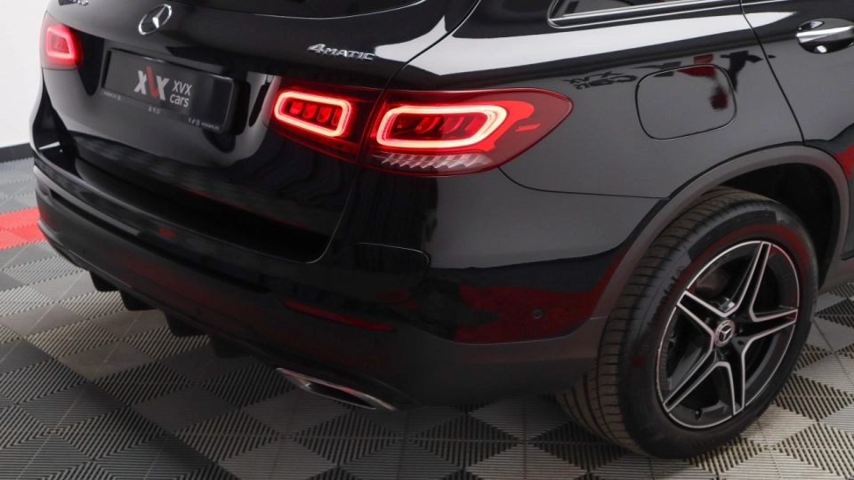 Mercedes GLC 300 de 4Matic Pachet AMG Panoramic FullKeyless Burmester - imaginea 21