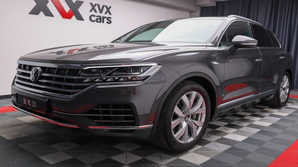 VW Touareg E-Hybrid 462 cai Trapa Ambientale Cockpit Masaj ACC Keyless - imaginea 9