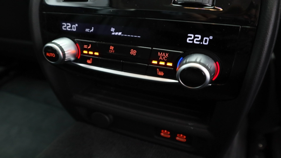BMW 520d Sedan 2021 - Luxury Line - imaginea 24
