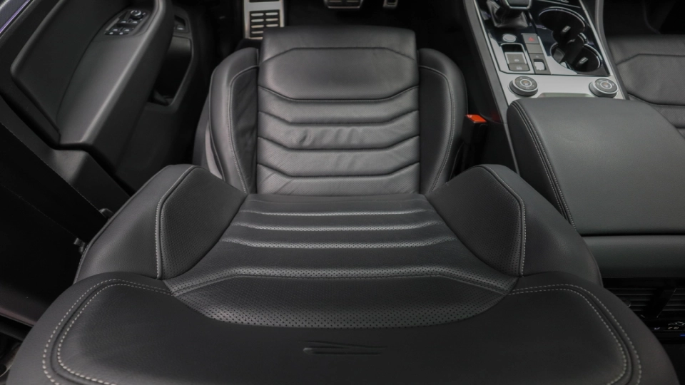 Volkswagen Touareg 3.0 TSI eHybrid 462 4Motion R Automatic - imaginea 33