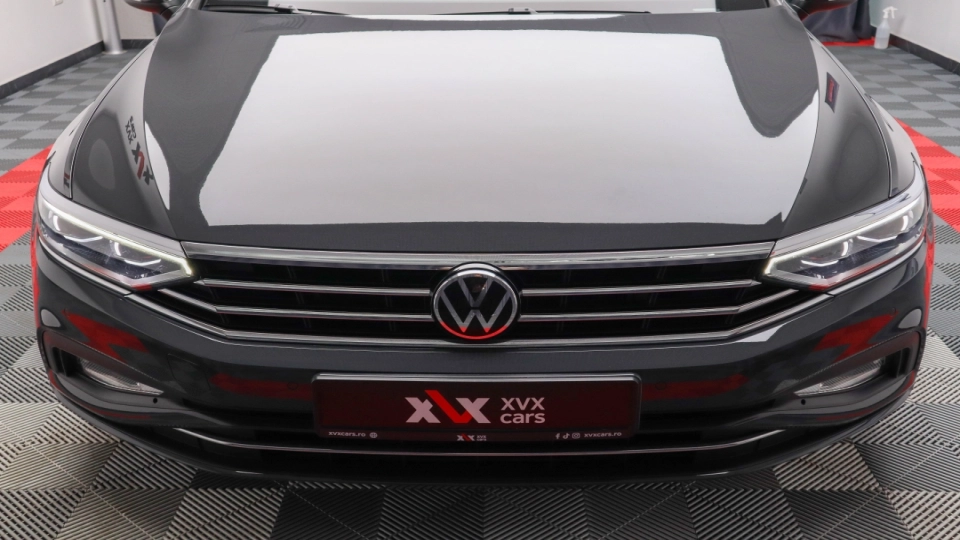 VW Passat Combi 2.0 TDI DSG IQ Light ACC Lane/Side/Front Assist Masaj - imaginea 10