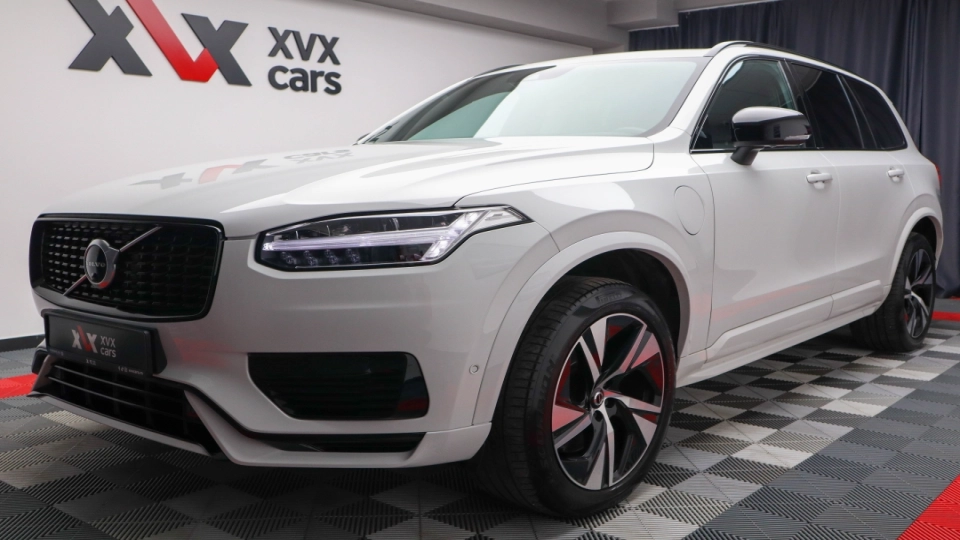 Volvo XC 90 T8 Aut. R-Design 7 Locuri Masaj Ventilatie Keyless 4x4 ACC - imaginea 9