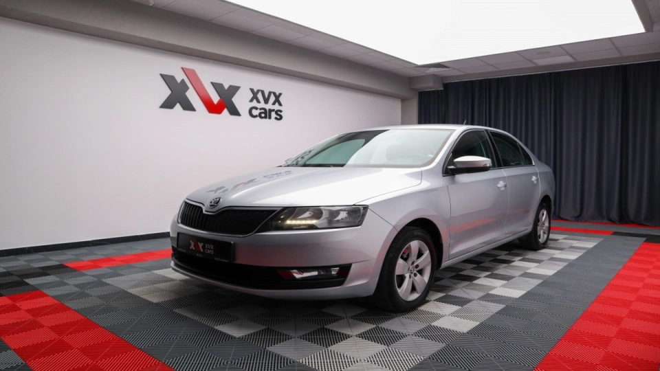 Skoda Rapid 1.6 Diesel Scaune Incalzite LED Garantie Istoric - imaginea 1