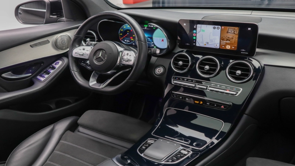 Mercedes GLC 300 de 4Matic Pachet AMG Panoramic FullKeyless Burmester  - imaginea 34