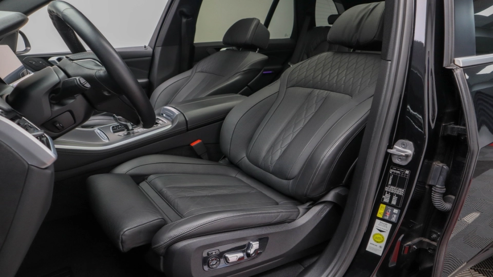 BMW X5 45e xDrive Interior INDIVIDUAL Masaj Ventilatie Faruri Laser - imaginea 5