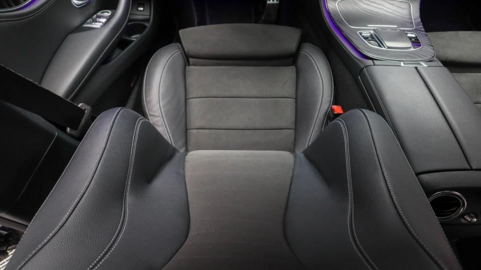 Mercedes E300 de AMG Burmester Ambientale ACC - imaginea 26