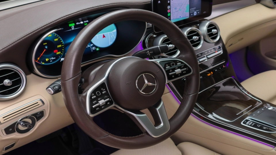 Mercedes GLC 300 de 4Matic Pachet AMG Panoramic FullKeyless Burmester - imaginea 33