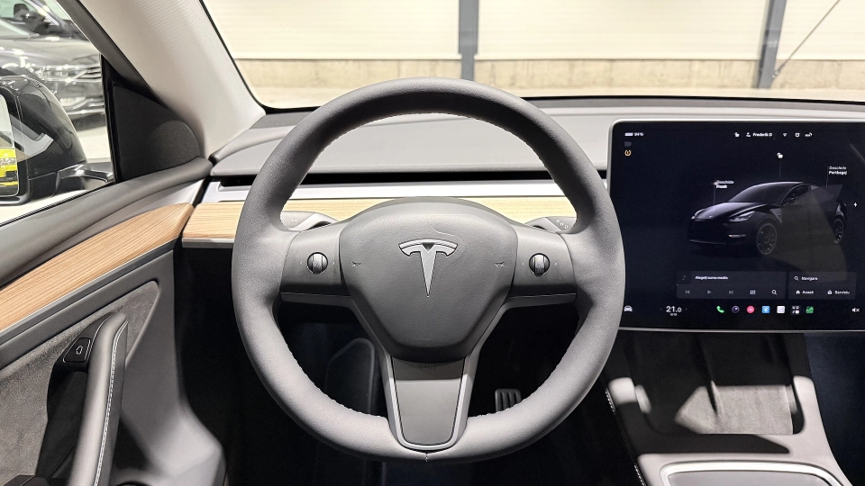 Tesla Model Y Dual Motor Performance Full Self Driving - imaginea 5