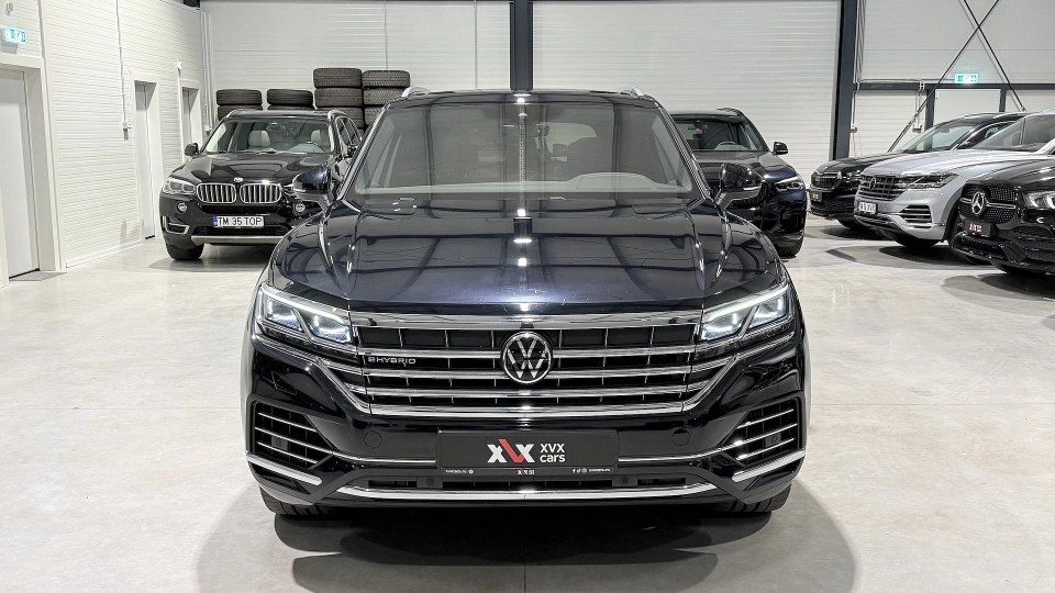 VW Touareg eHybrid Piele Puglia Ventilatie Panoramic IQ Light Carlig - imaginea 9