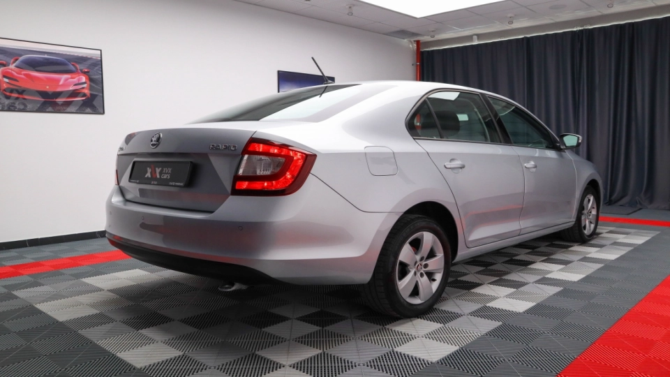 Skoda Rapid 1.6 Diesel Scaune Incalzite LED Garantie Istoric - imaginea 9