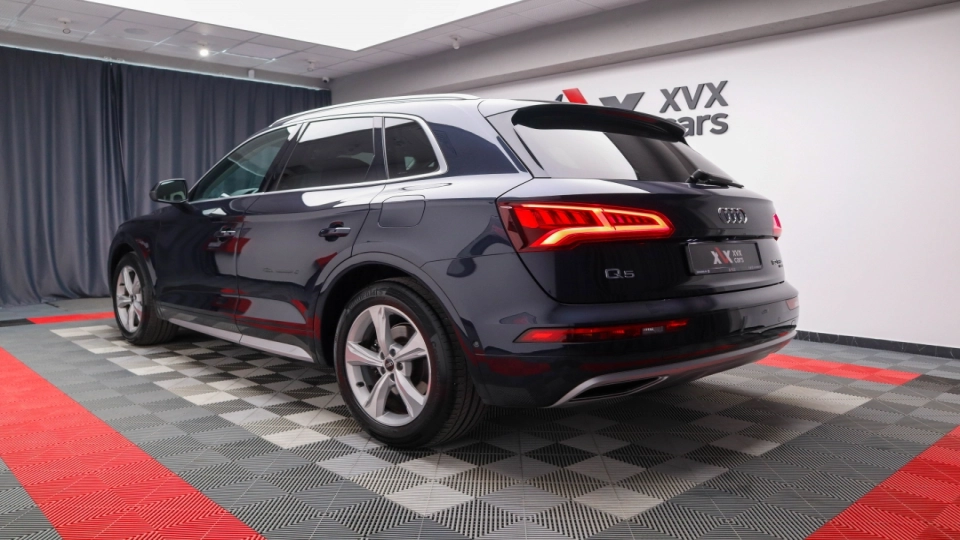 Audi Q5 50 TFSI e Quattro Matrix Perne de aer HeadUp Cockpit Keyless - imaginea 4