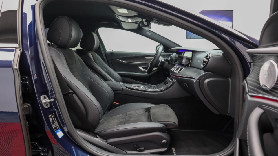Mercedes E300 de AMG Burmester Ambientale ACC - imaginea 24